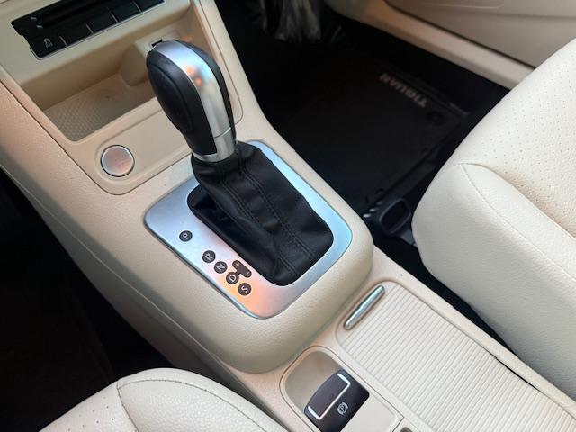 Volkswagen Tiguan SE 2016