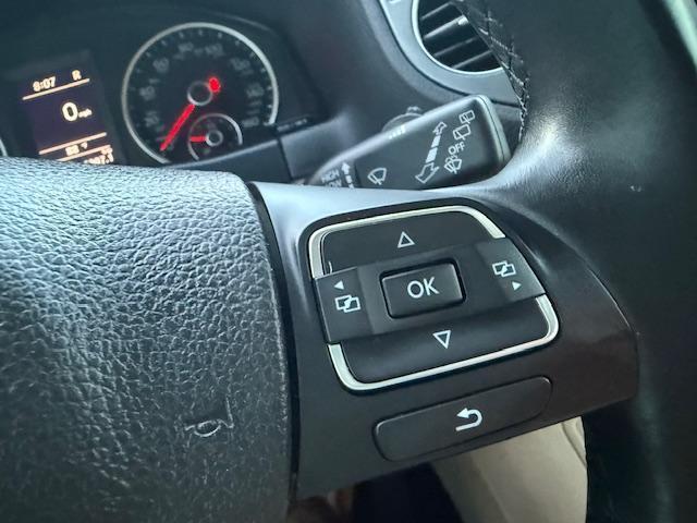 Volkswagen Tiguan SE 2016