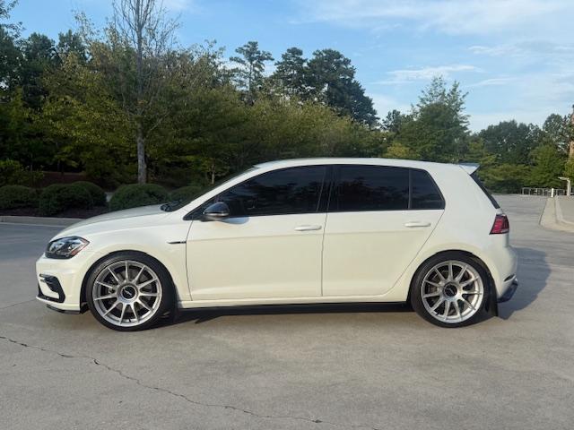Volkswagen Golf R DCS and Navigation 6M 2018
