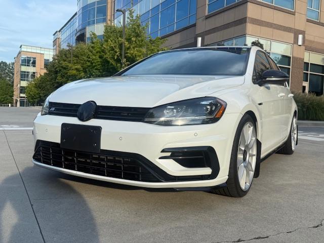 Volkswagen Golf R DCS and Navigation 6M 2018