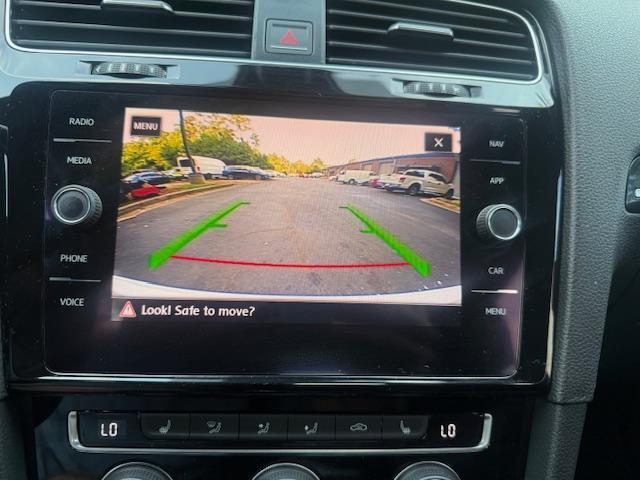 Volkswagen Golf R DCS and Navigation 6M 2018