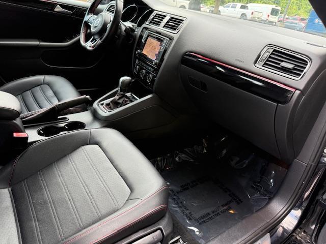 Volkswagen Jetta 2.0T GLI 6A 2017