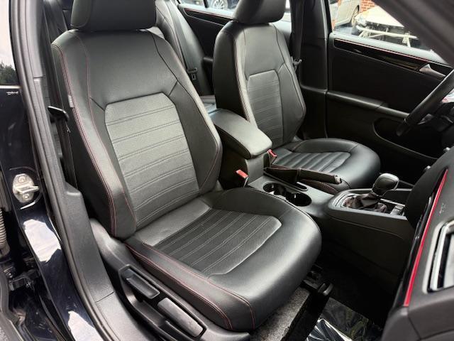 Volkswagen Jetta 2.0T GLI 6A 2017