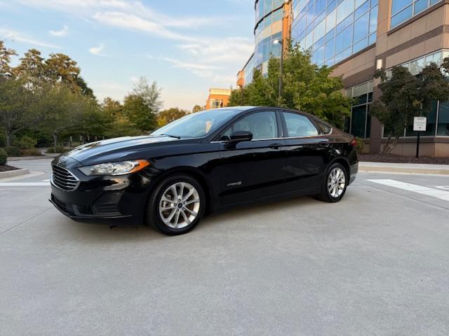 Ford Fusion Hybrid SE 2019