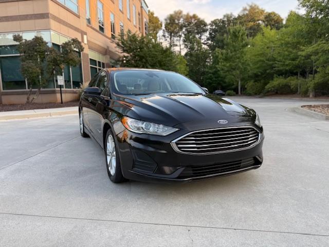 Ford Fusion Hybrid SE 2019