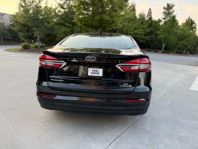 Ford Fusion Hybrid SE 2019