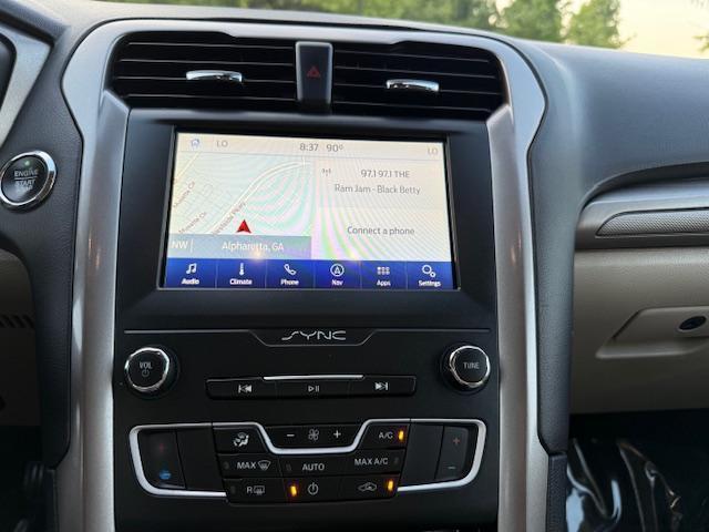 Ford Fusion Hybrid SE 2019
