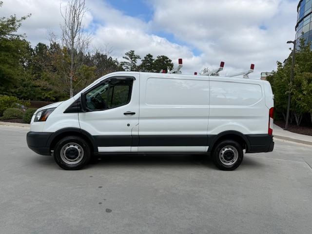 Ford Transit 150 Van Low Roof 60/40 Pass. 130-in. WB 2018