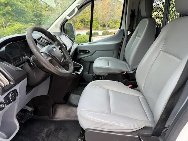 Ford Transit 150 Van Low Roof 60/40 Pass. 130-in. WB 2018