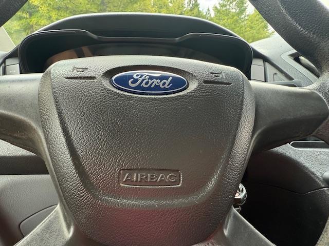 Ford Transit 150 Van Low Roof 60/40 Pass. 130-in. WB 2018