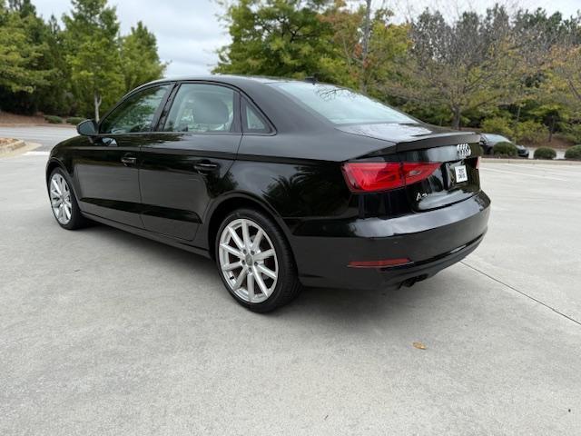 Audi A3 1.8T Premium FWD S tronic 2015
