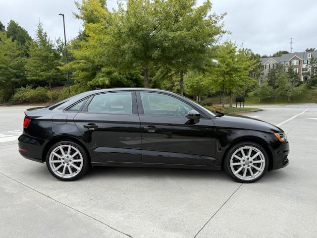 Audi A3 1.8T Premium FWD S tronic 2015