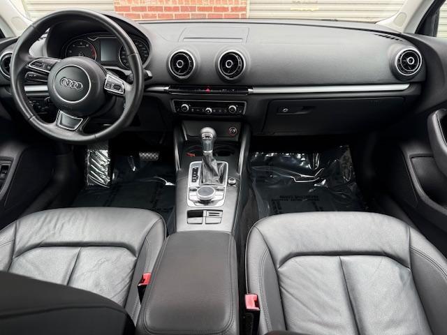 Audi A3 1.8T Premium FWD S tronic 2015