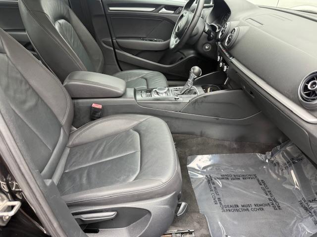 Audi A3 1.8T Premium FWD S tronic 2015