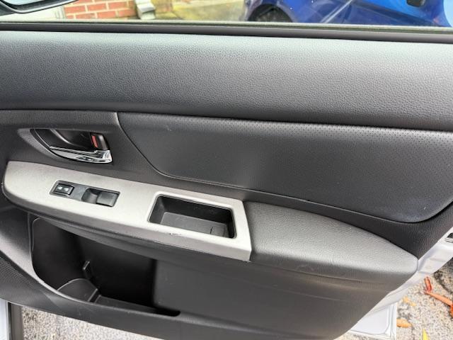 Subaru XV Crosstrek Hybrid 2.0i Touring 2014