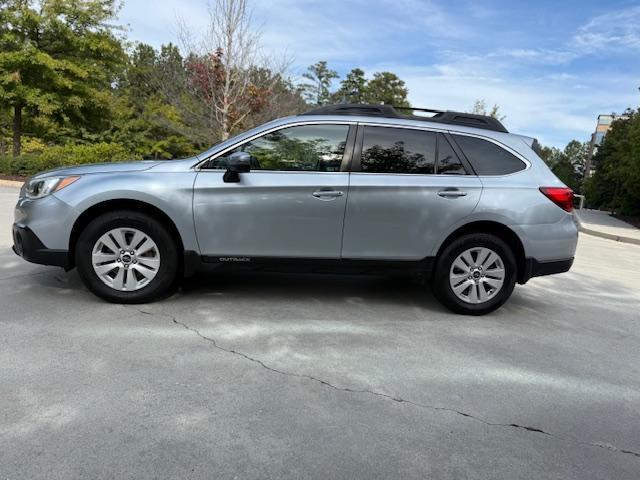 Subaru Outback 2.5i Premium 2015