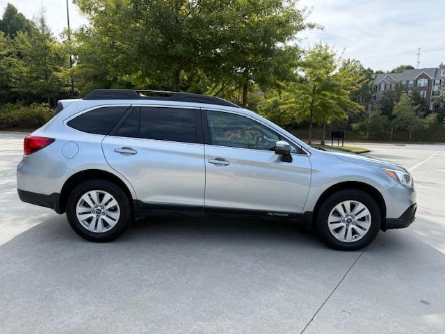 Subaru Outback 2.5i Premium 2015