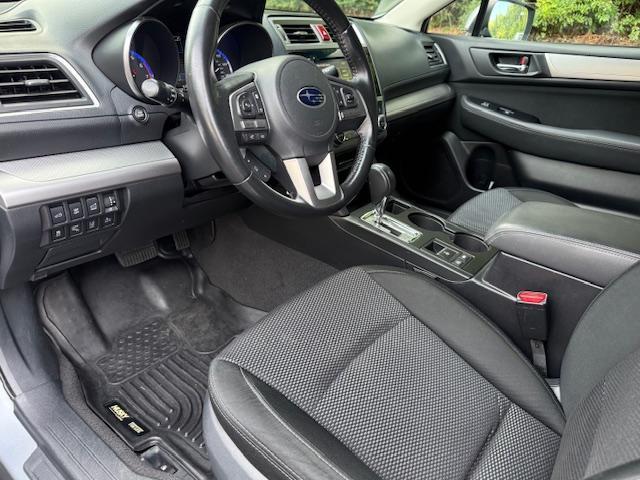 Subaru Outback 2.5i Premium 2015