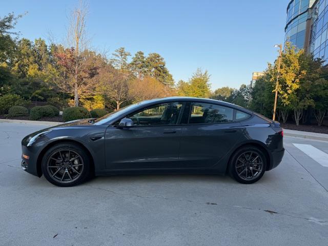 Tesla Model 3 Base 2023