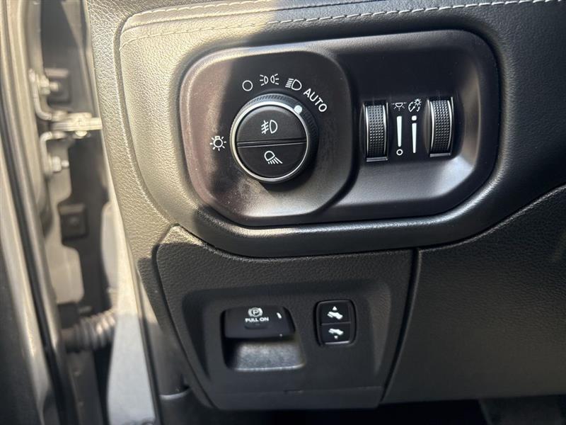 RAM 1500 Limited Crew Cab SWB 4WD 2019