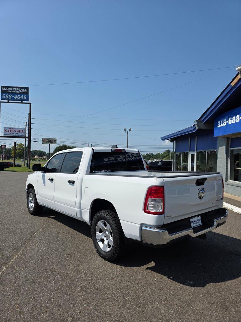 RAM 1500 Tradesman Crew Cab SWB 4WD 2023