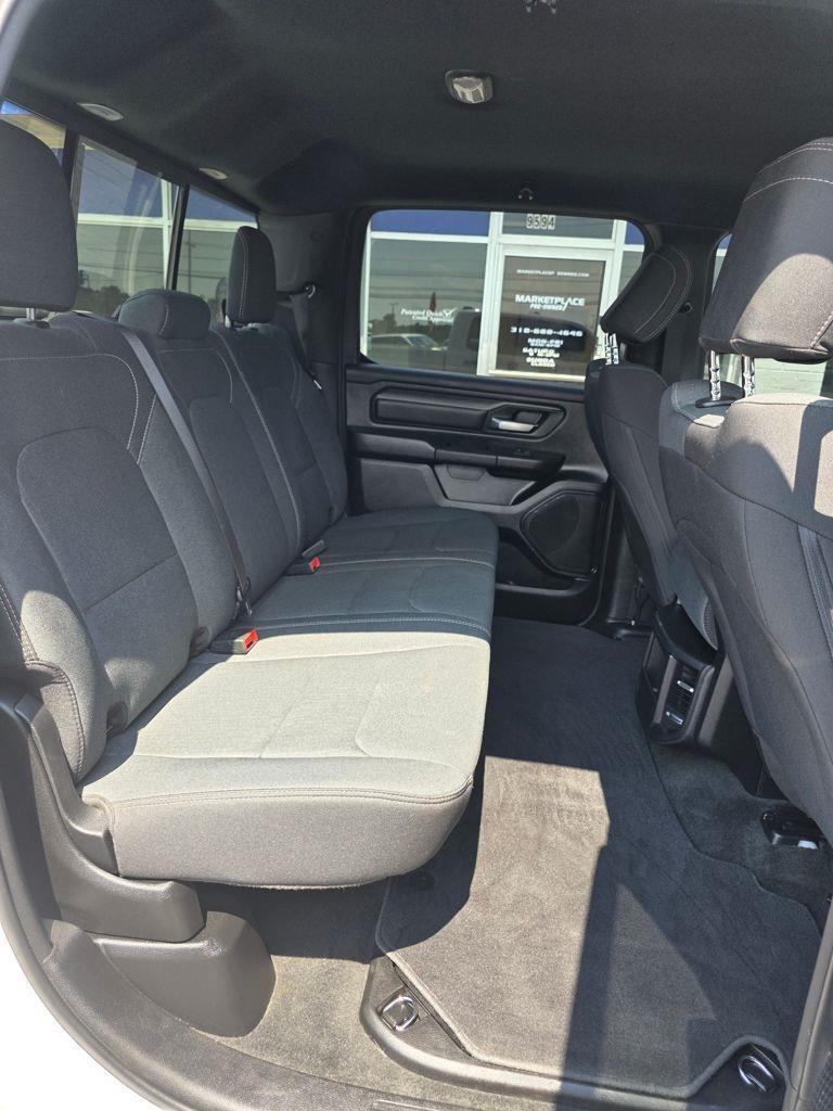 RAM 1500 Tradesman Crew Cab SWB 4WD 2023