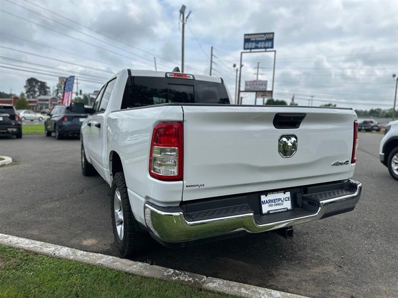 RAM 1500 Tradesman Crew Cab SWB 4WD 2023