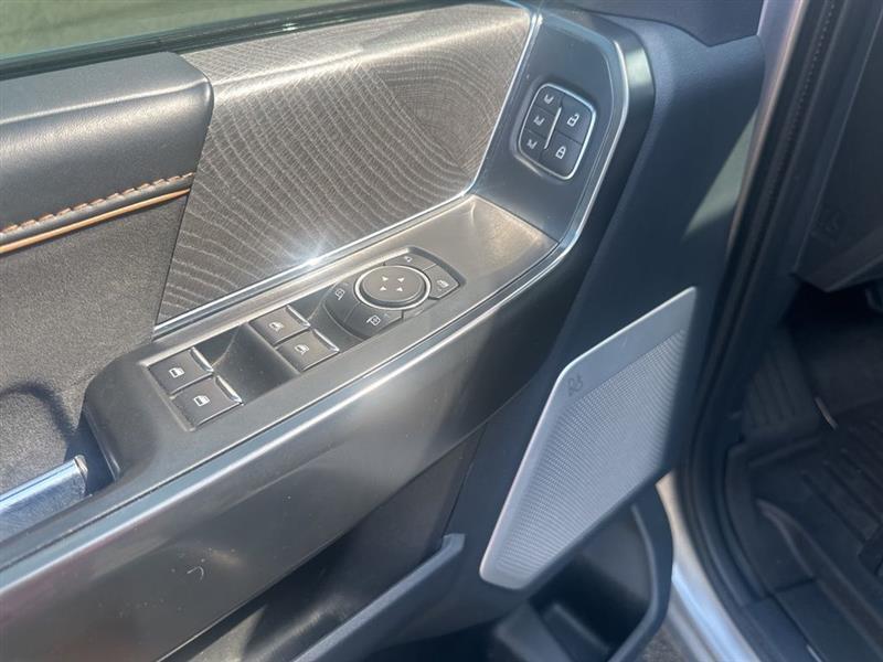 Ford F-150 Platinum SuperCrew 5.5-ft. Bed 4WD 2022