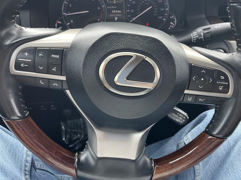 Lexus ES 350 Sedan 2017