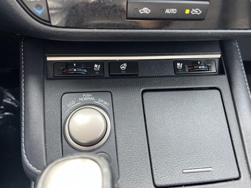 Lexus ES 350 Sedan 2017