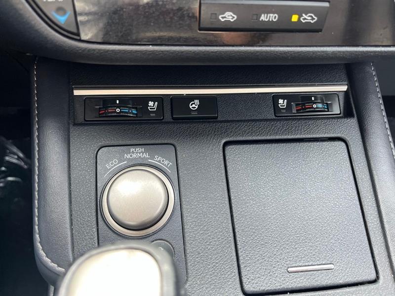 Lexus ES 350 Sedan 2017