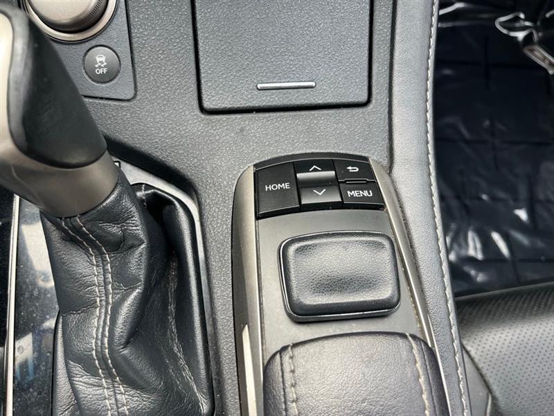 Lexus ES 350 Sedan 2017