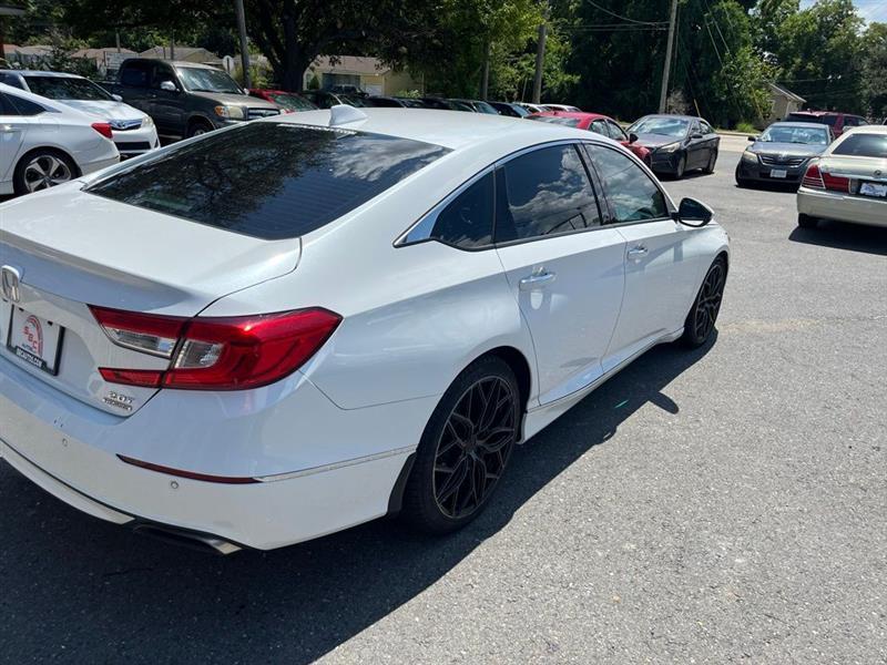 Honda Accord Touring 2.0T 2022