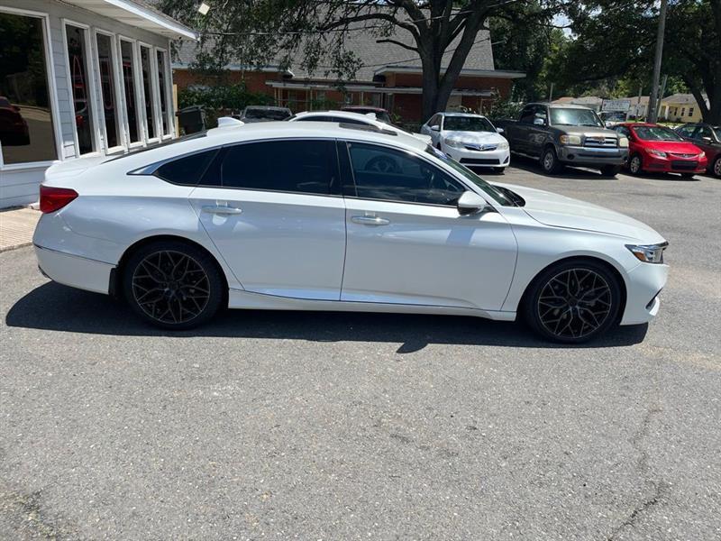 Honda Accord Touring 2.0T 2022