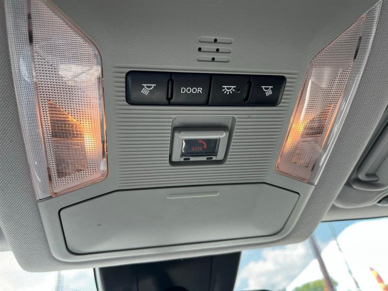 Toyota RAV4 XLE 2021