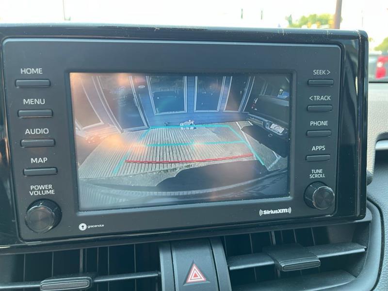 Toyota RAV4 XLE 2021