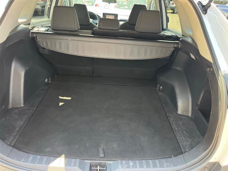 Toyota RAV4 XLE 2021