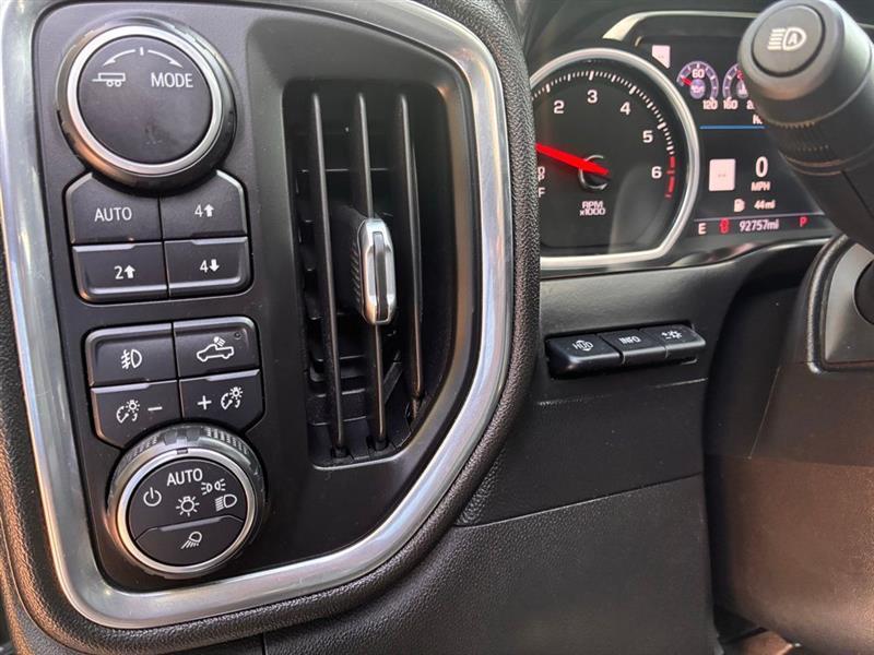 Chevrolet Silverado 1500 LTZ Crew Cab 4WD 2020