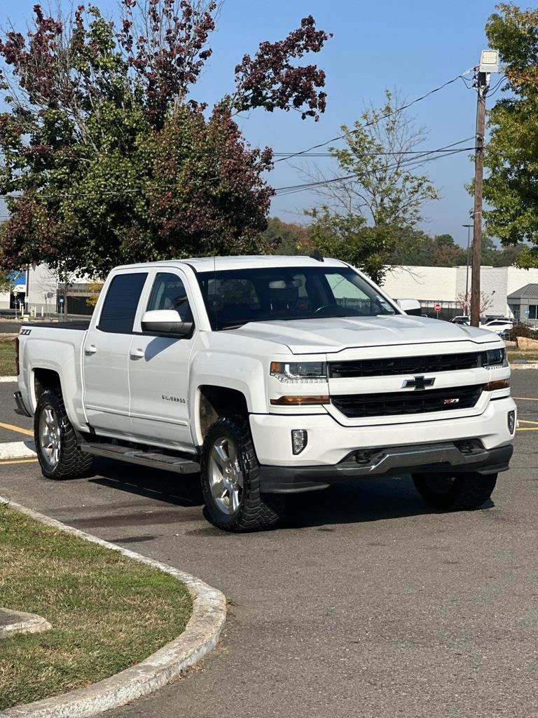 2018 Chevrolet Silverado 1500 LT Crew Cab 4WD