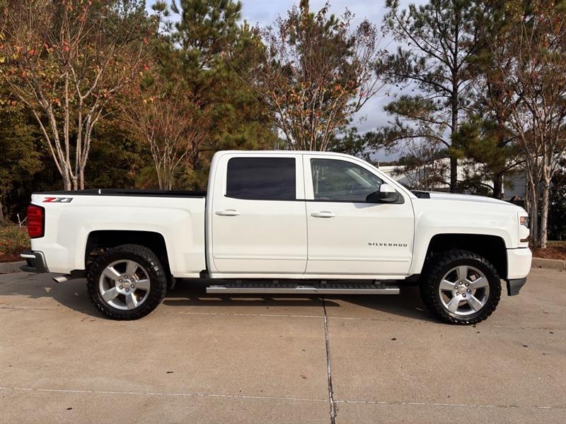 Chevrolet Silverado 1500 LT Crew Cab 4WD 2018