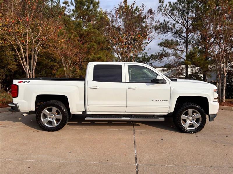 Chevrolet Silverado 1500 LT Crew Cab 4WD 2018