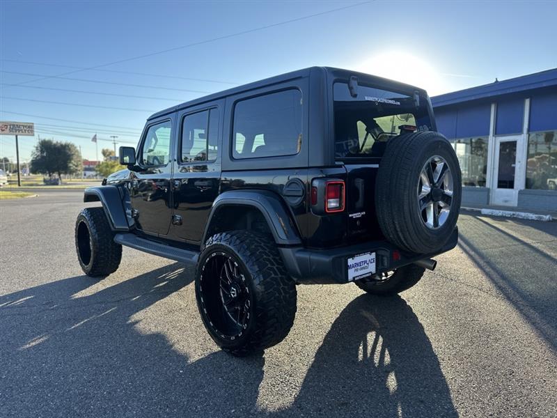 Jeep Wrangler Unlimited Sahara 2018