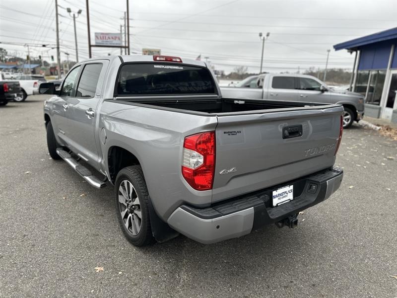 Toyota Tundra Limited 5.7L CrewMax 4WD 2019