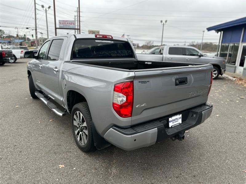 Toyota Tundra Limited 5.7L CrewMax 4WD 2019