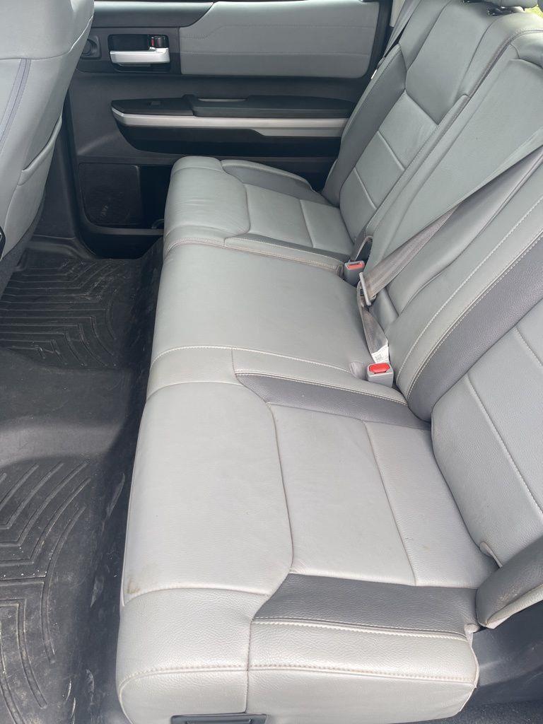 Toyota Tundra Limited 5.7L CrewMax 4WD 2019