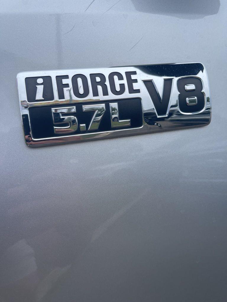 Toyota Tundra Limited 5.7L CrewMax 4WD 2019