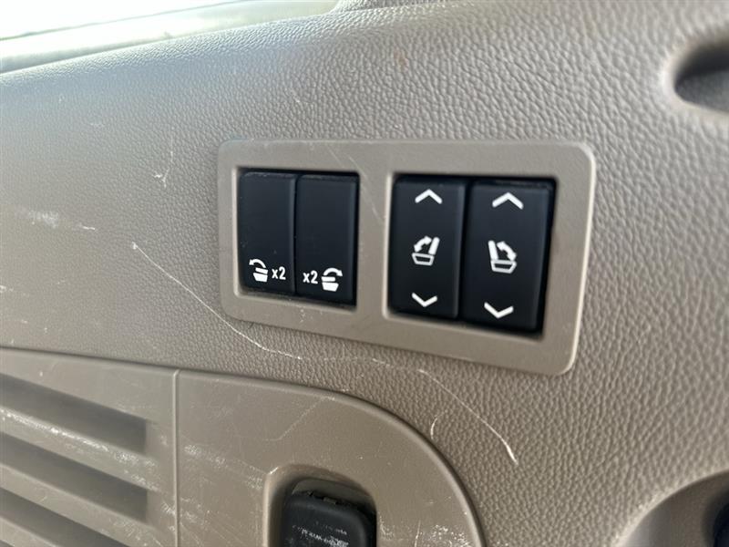 Chevrolet Suburban LTZ 4WD 2016