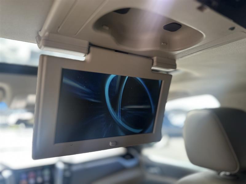 Chevrolet Suburban LTZ 4WD 2016