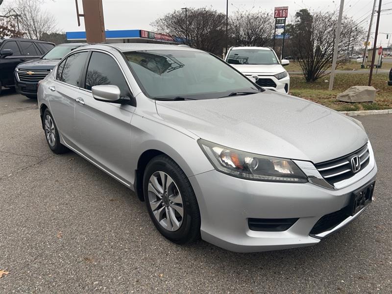 2014 Honda Accord LX's photo