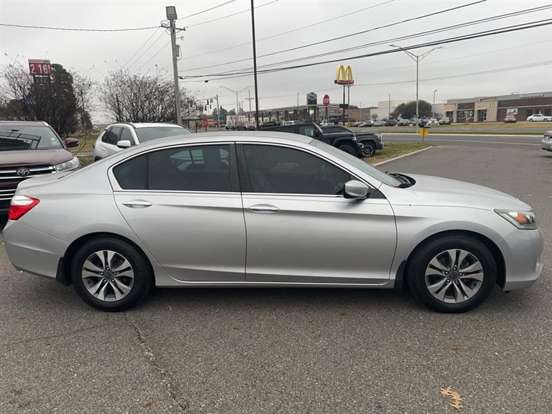 Honda Accord LX Sedan CVT 2014